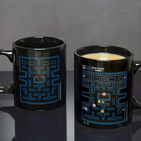 Produktbild zu Pac-Man - Tasse mit Thermoeffekt - Arcade Maze
