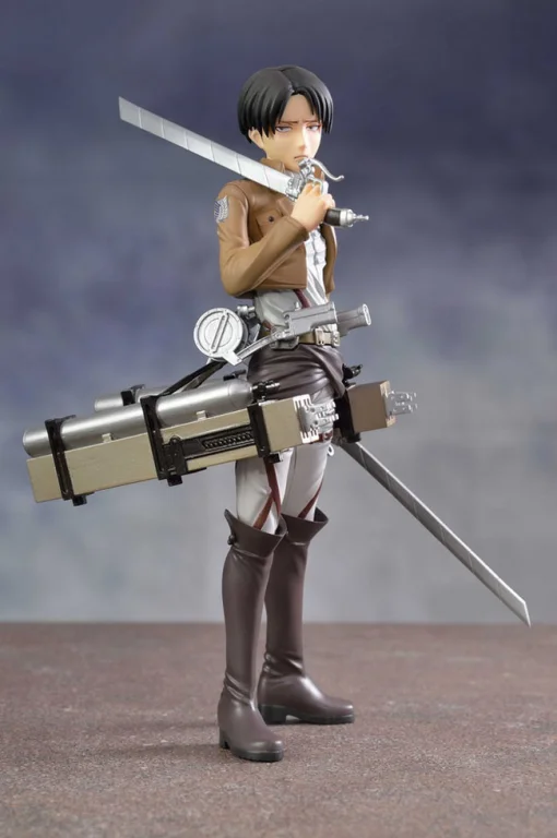 Attack on Titan - PM Figure - Levi (Armed Style)