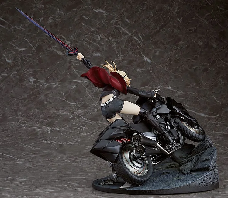 Fate/Grand Order - Scale Figure - Saber/Altria Pendragon (Alter) & Cuirassier Noir