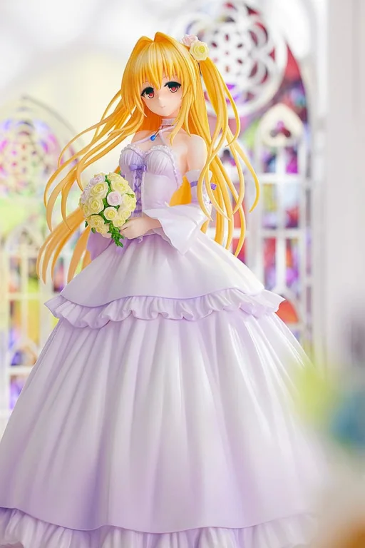 To Love-Ru - Scale Figure - Golden Darkness (Wedding Dress Ver.)
