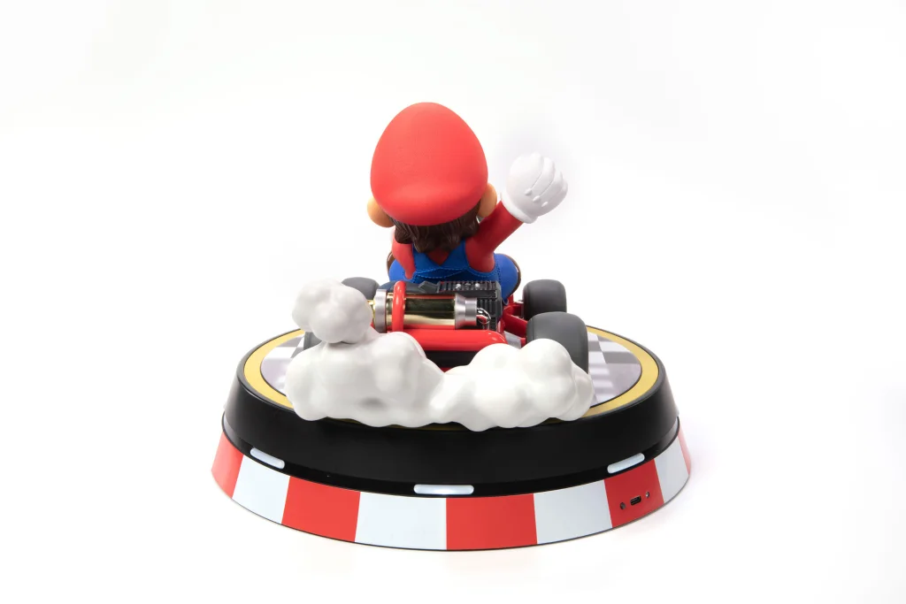 Mario Kart - First 4 Figures - Mario (Collector's Edition)