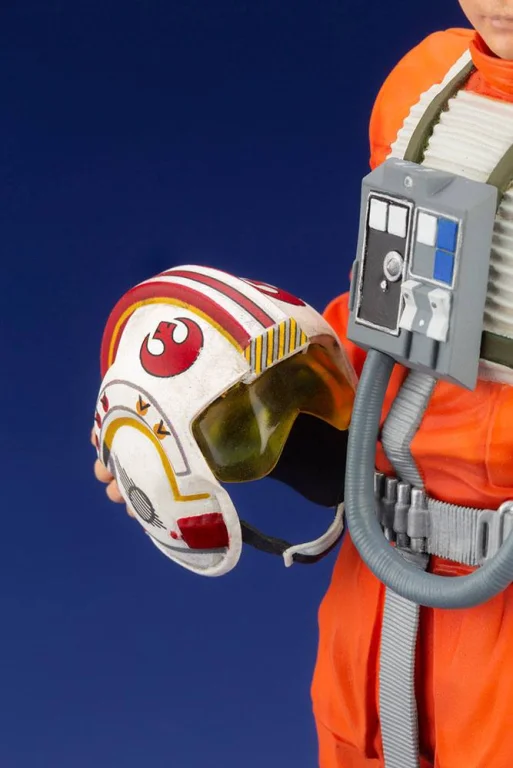 Star Wars - ARTFX+ - Luke Skywalker (X-Wing Pilot)
