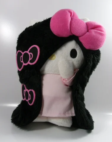 Produktbild zu Hello Kitty x The Ring - Kadokawa Pl&uuml;sch - Hello Kitty (Sadako Yamamura Version)