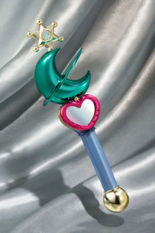Produktbild zu Sailor Moon - Proplica Replik - Sailor Neptun Verwandlungsstab