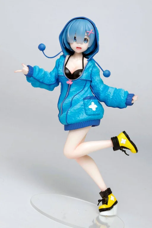 Re:ZERO - Precious Figure - Rem (Fluffy Parka ver.)