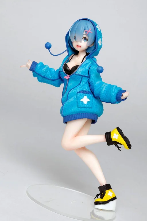 Re:ZERO - Precious Figure - Rem (Fluffy Parka ver.)