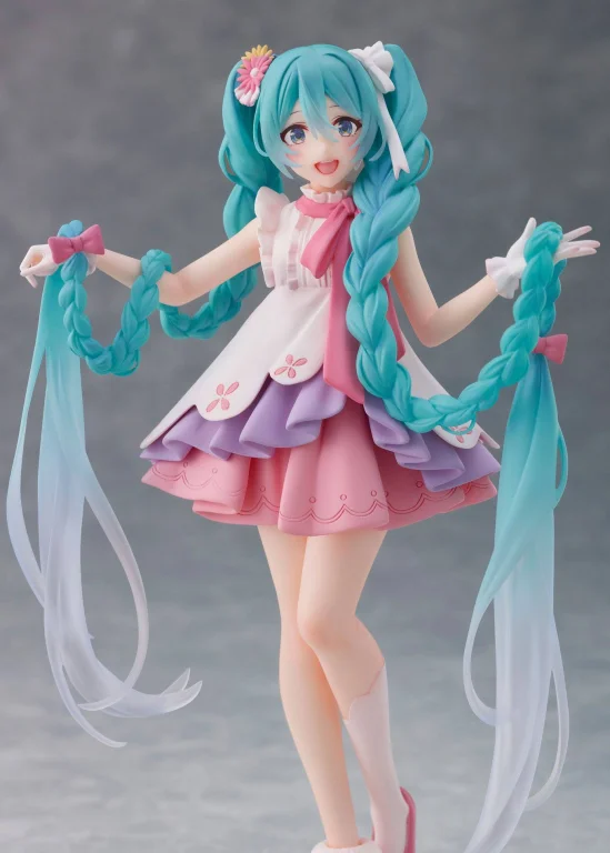 Character Vocal Series - Wonderland Figure - Miku Hatsune (Rapunzel ver.)