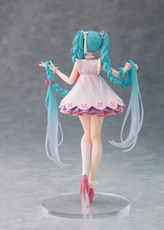 Character Vocal Series - Wonderland Figure - Miku Hatsune (Rapunzel ver.)
