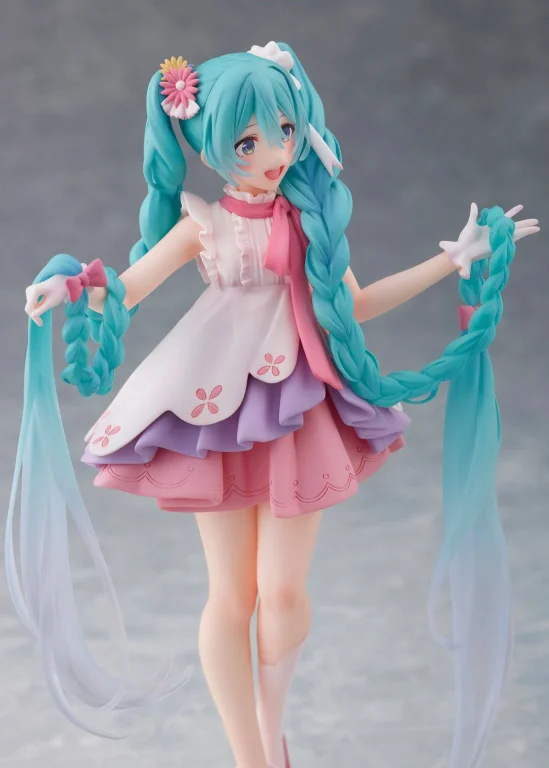 Character Vocal Series - Wonderland Figure - Miku Hatsune (Rapunzel ver.)