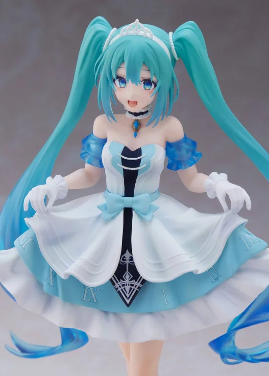 Character Vocal Series - Wonderland Figure - Miku Hatsune (Cinderella ver.)