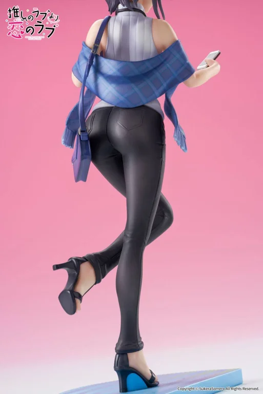 OshiRabu: Waifus Over Husbandos - Scale Figure - Akuru Hayahoshi