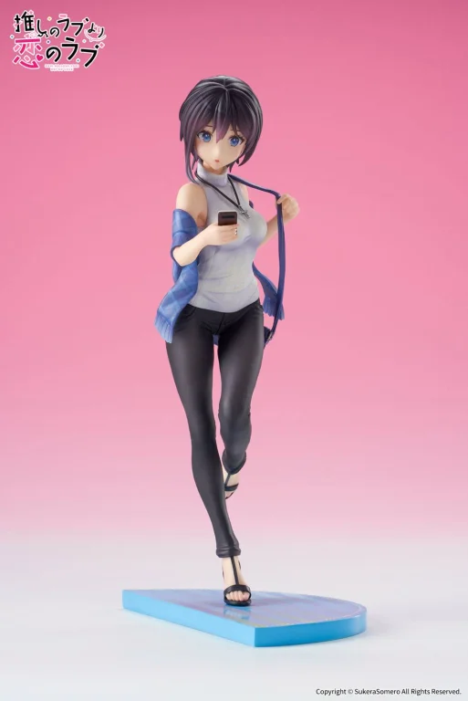 OshiRabu: Waifus Over Husbandos - Scale Figure - Akuru Hayahoshi