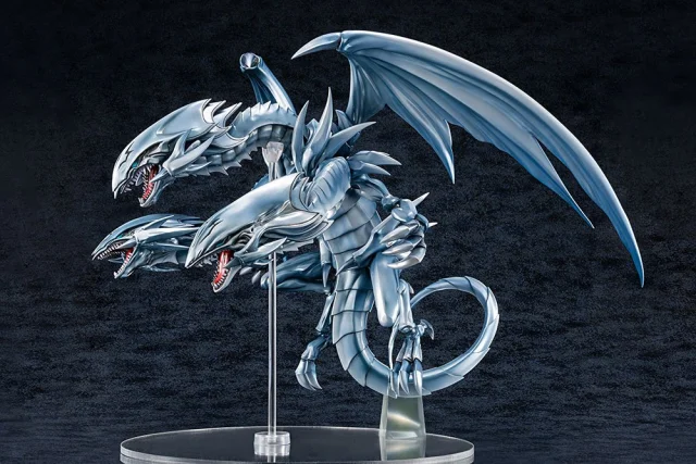 Produktbild zu Yu-Gi-Oh! - Non-Scale Figure - Blue-Eyes Ultimate Dragon