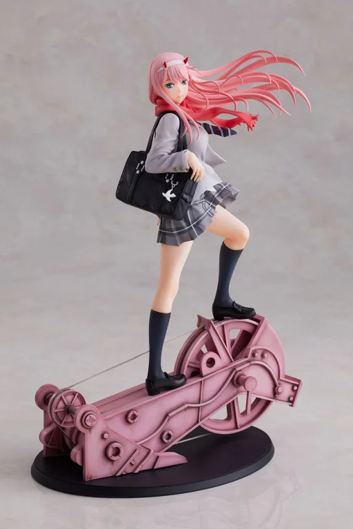 DARLING in the FRANXX - Scale Figure - Zero Two (School Uniform ver.)