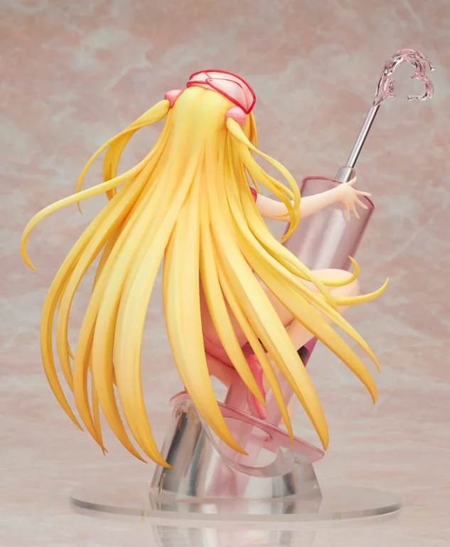 To Love-Ru - Scale Figure - Golden Darkness (Nurse Ver.)