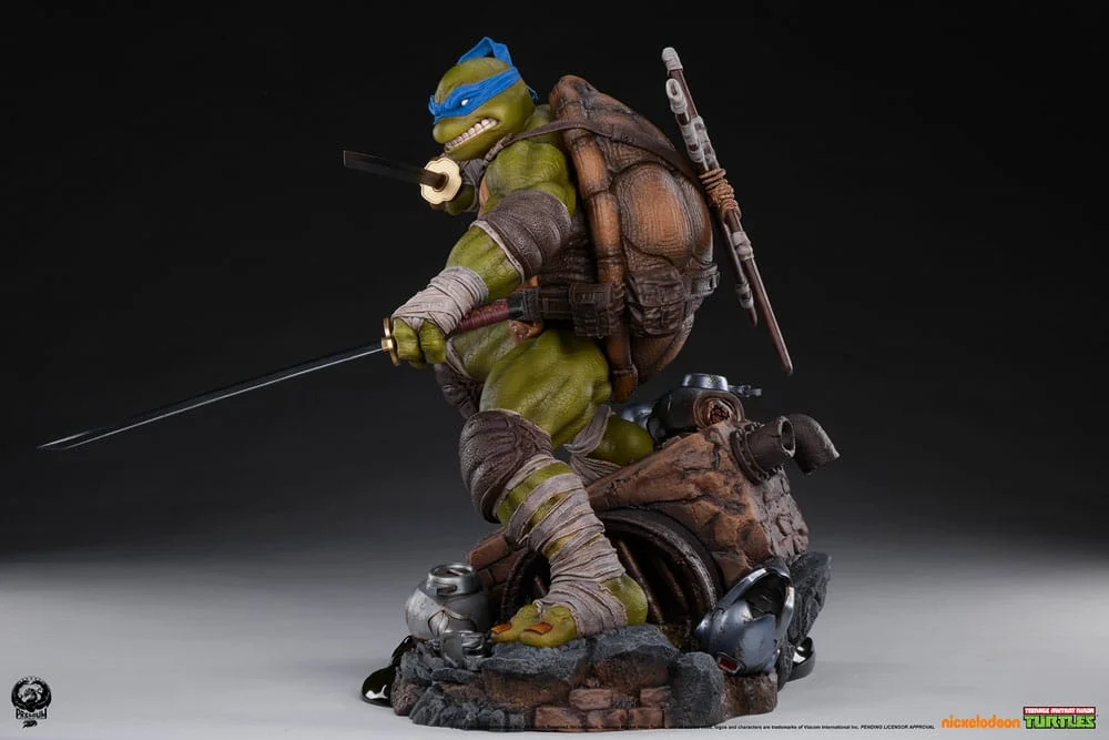 Teenage Mutant Ninja Turtles - Scale Figure - Leonardo