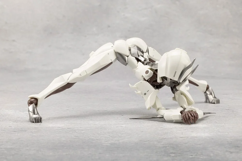 Megalomaria Unlimited Universe - Plastic Model Kit - Seeker