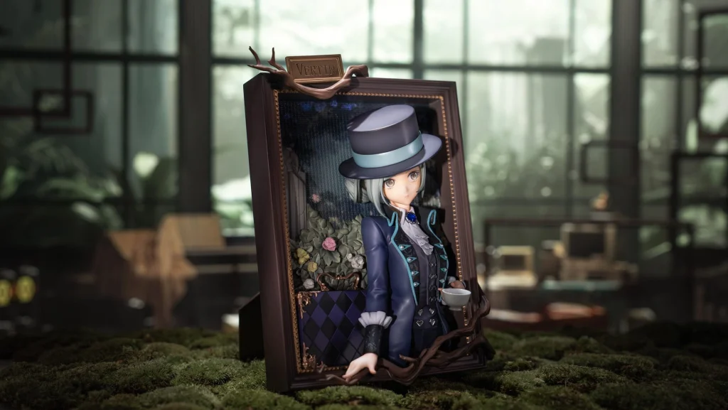 Reverse: 1999 - Non-Scale Figure - Vertin (3D Frame Ver.)