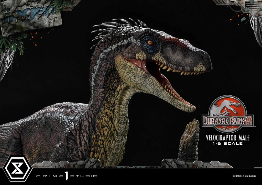 Jurassic Park - Legacy Museum Collection - Velociraptor Male