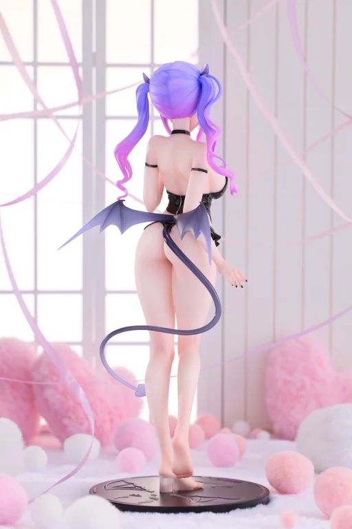 MOMOROSER - Scale Figure - Glowing Little Succubus Momoko-chan