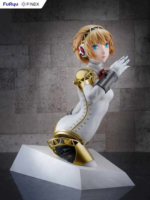 Persona 3 - Life-Size Bust - Aigis