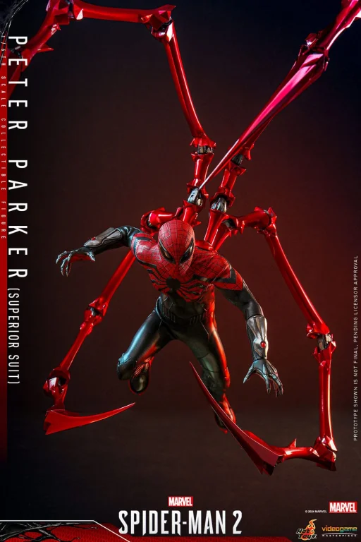 Spider-Man - Scale Action Figure - Peter Parker (Superior Suit)