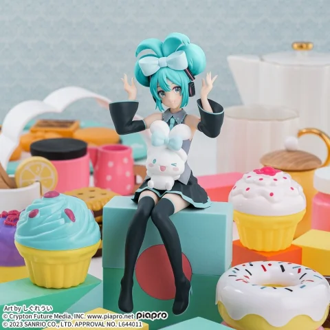 Produktbild zu Character Vocal Series - Hatsune Miku &times; Cinnamoroll - Chokonose Premium Figure - Miku Hatsune