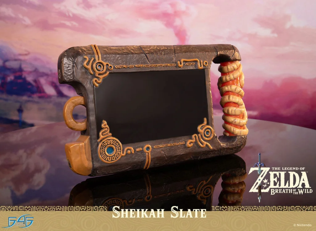 The Legend of Zelda: Breath of the Wild - First 4 Figures - Sheikah Slate
