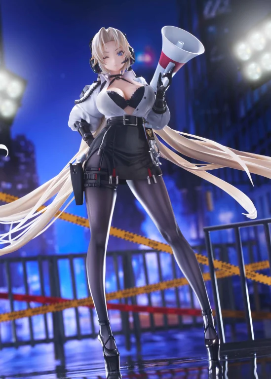 Azur Lane - Scale Figure - Kronshtadt (Begin the Rush!)
