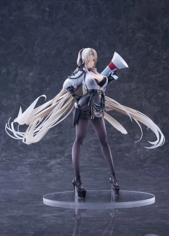 Azur Lane - Scale Figure - Kronshtadt (Begin the Rush!)
