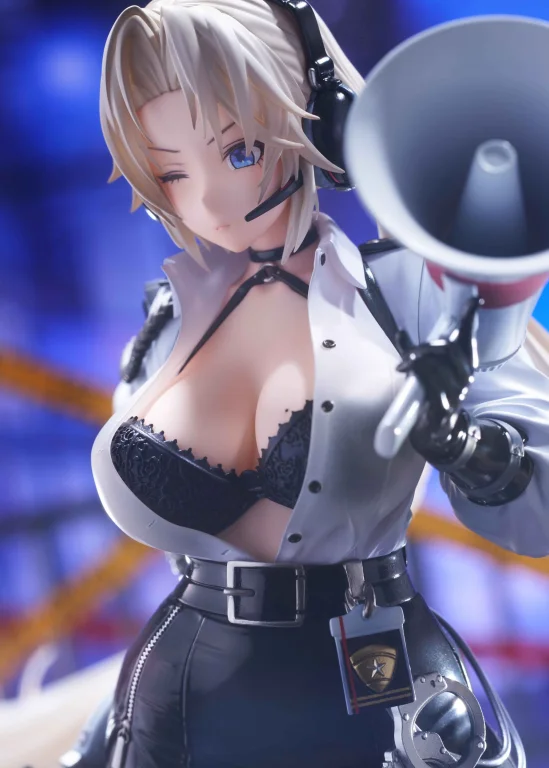 Azur Lane - Scale Figure - Kronshtadt (Begin the Rush!)