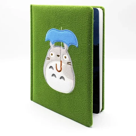 Produktbild zu Mein Nachbar Totoro - Notizbuch - Totoro Plush