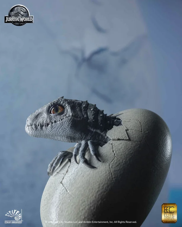 Jurassic Park - Scale Figure - Hatching Indominus Rex