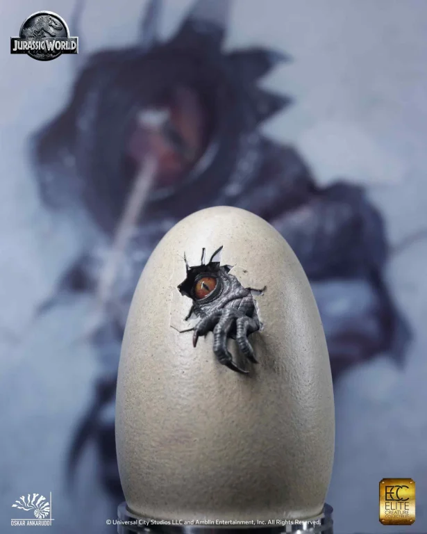 Jurassic Park - Scale Figure - Hatching Indominus Rex