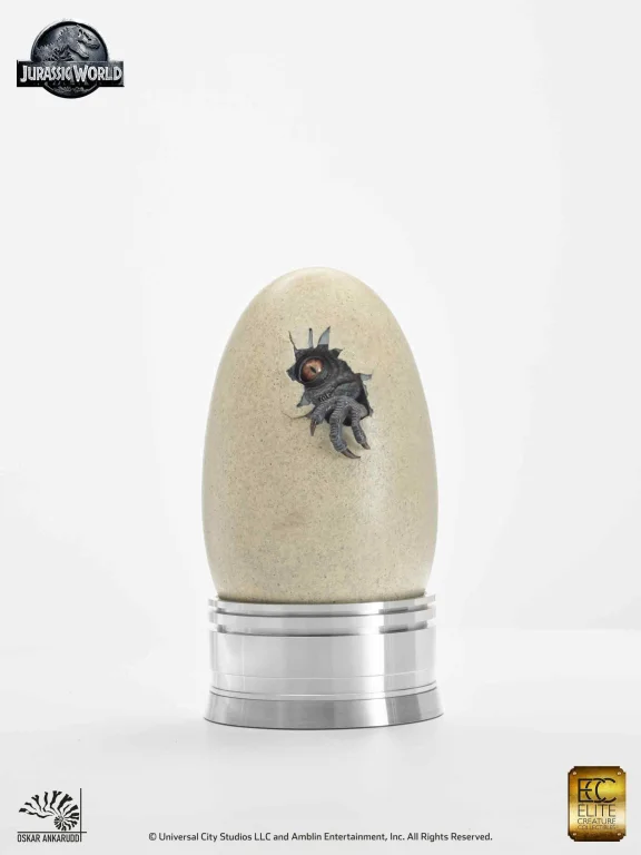 Jurassic Park - Scale Figure - Hatching Indominus Rex