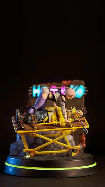 Cyberpunk: Edgerunners - Diorama - Lucy & David Runaway