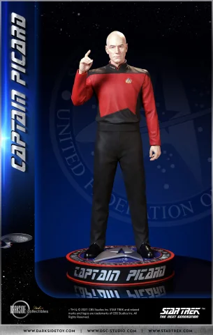 Produktbild zu Star Trek - Scale Figure - Captain Jean-Luc Picard