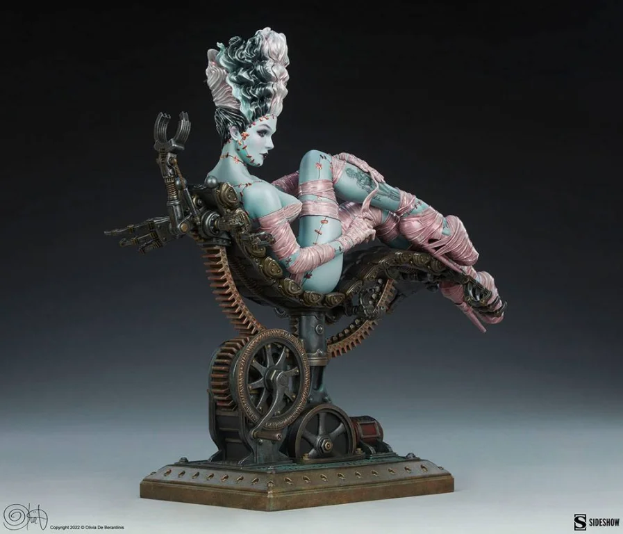 Olivia de Berardinis - Non-Scale Figure - Frankie Reborn