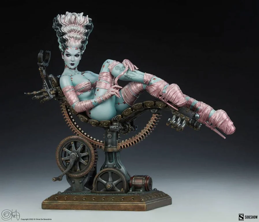 Olivia de Berardinis - Non-Scale Figure - Frankie Reborn