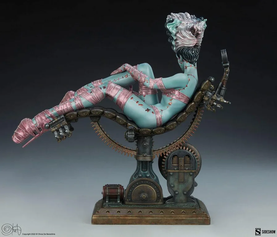 Olivia de Berardinis - Non-Scale Figure - Frankie Reborn