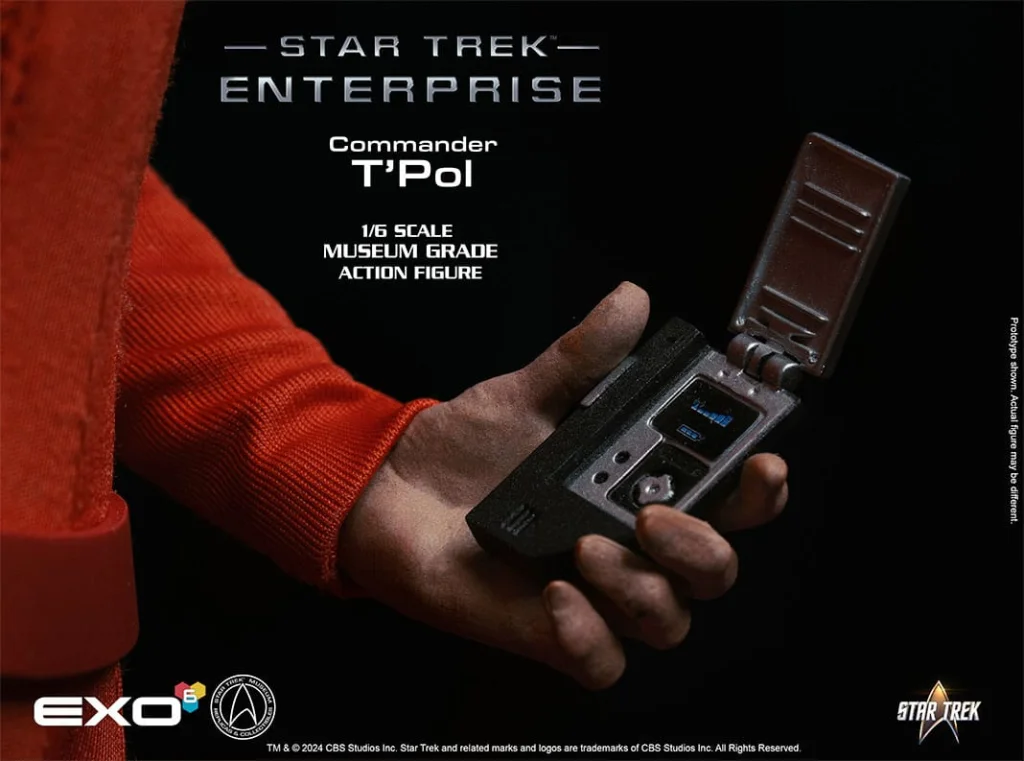 Star Trek - Scale Action Figure - Commander T'Pol