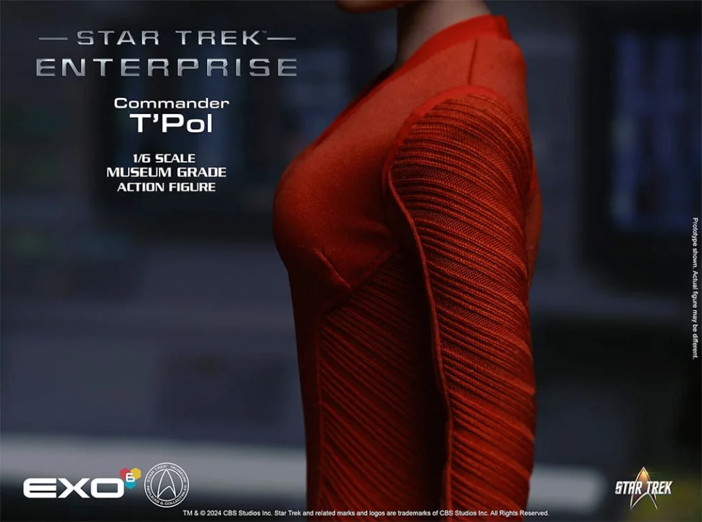 Star Trek - Scale Action Figure - Commander T'Pol