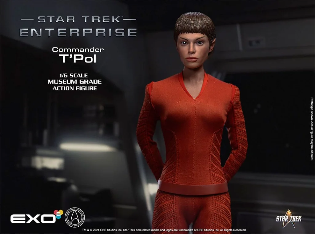 Star Trek - Scale Action Figure - Commander T'Pol