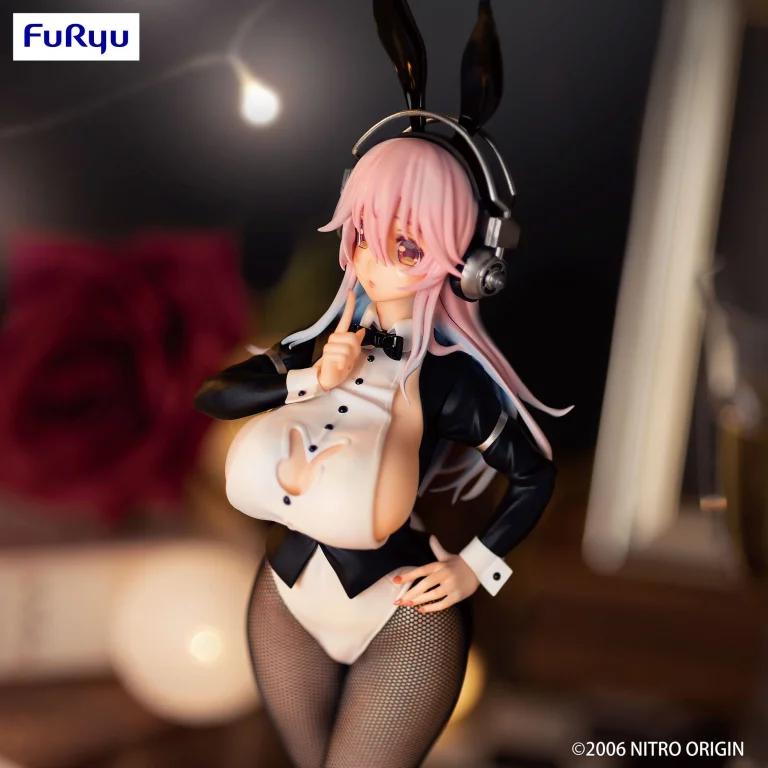 Super Sonico - BiCute Bunnies Figure - Super Sonico (Newly Drawn Costume Tailcoat ver.)