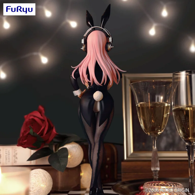 Super Sonico - BiCute Bunnies Figure - Super Sonico (Newly Drawn Costume Tailcoat ver.)