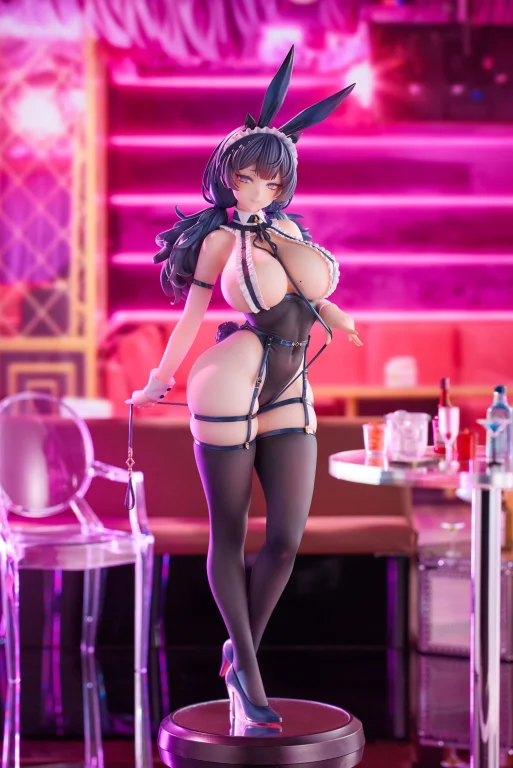 Sue - Scale Figure - The Obedient Hina Verna