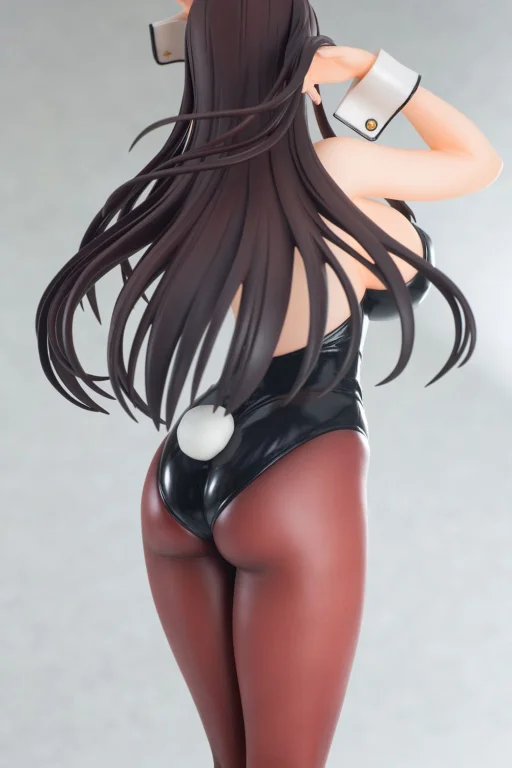 Succubus Stayed Life - Scale Figure - Tōko Sakuramachi (Bunny ver.)