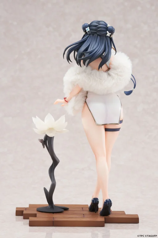 GRIDMAN UNIVERSE - Scale Figure - Rikka Takarada (China Dress Ver.)