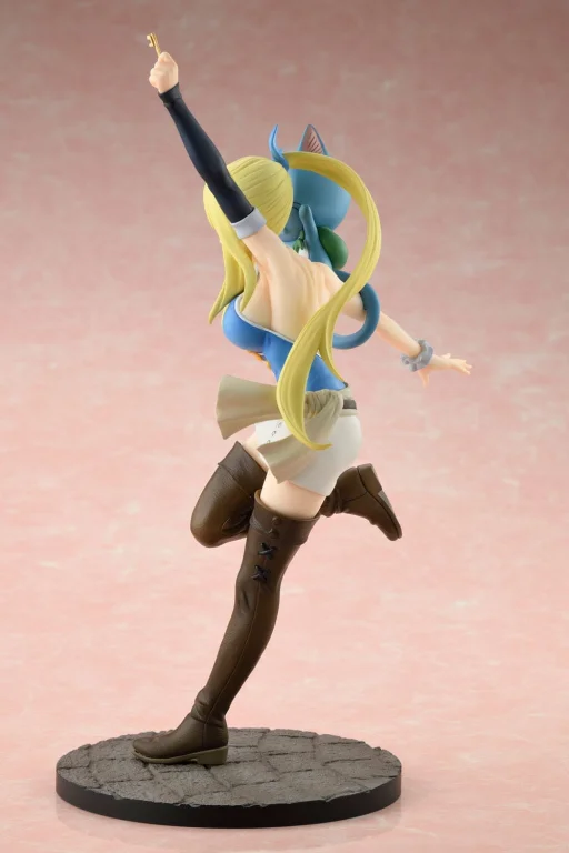 Fairy Tail - Scale Figure - Lucy Heartfilia (Wink Ver.)