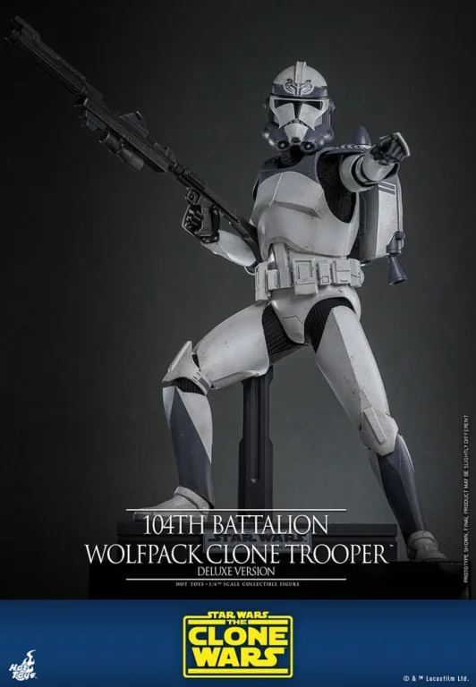 Star Wars - Scale Action Figure - 104th Battalion Wolfpack Clone Trooper (Deluxe Version)